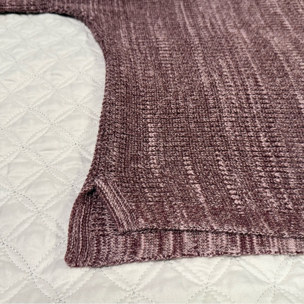 Elegant Mauve Knit Sweater - Size Large Petite - Picture 7 of 9